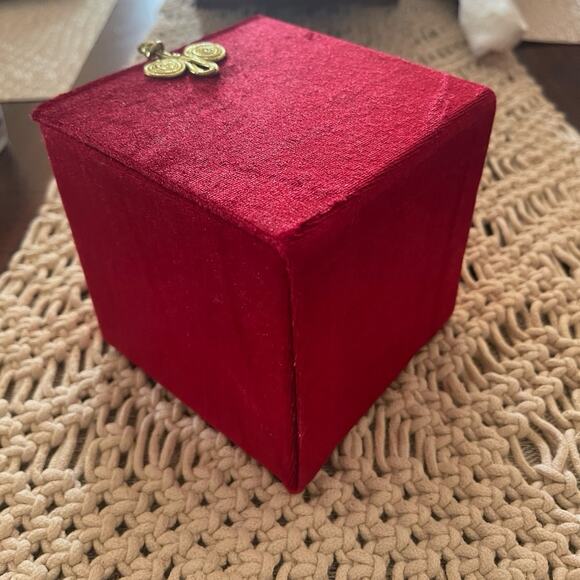 Pier Imports reverse paint glass Ornament - Picture 9 of 9